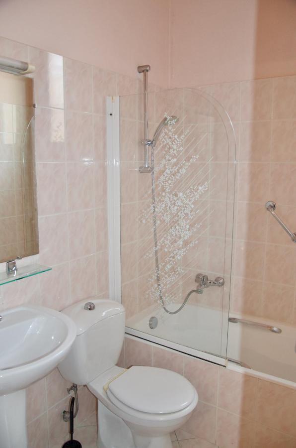 Appartement 2 Les Clematites Menton Exterior photo